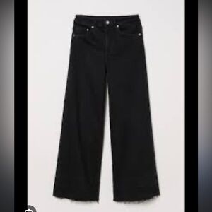 H&M cullotte Jean with raw hem